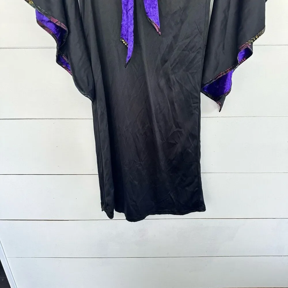 Spirit Halloween Kids Medium Witch Wizard Costume Halloween cosplay